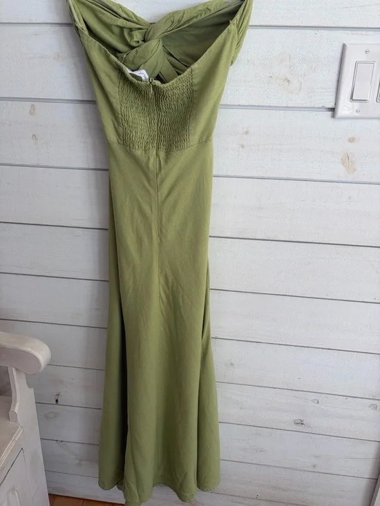 Petal & Pup Rosetta dress Sage Green Strapless Twist Maxi Dress - Picture 8 of 14